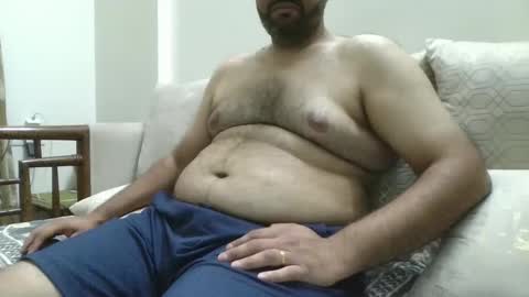 fruti loops  Bull online show from 02/02/25, 06:20