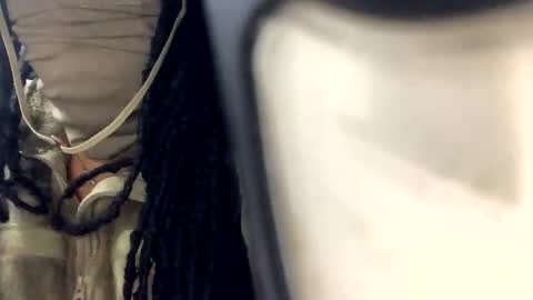 Snapshot of ftm_trippp chatting on 02/10/26, 05:06 FEMALE2MALE online show from 02/10/26, 05:06