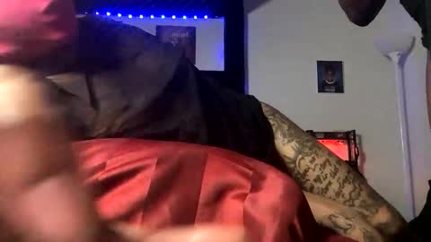 FEMALE2MALE online show from 04/03/26, 06:44