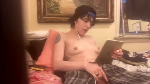 Snapshot of ftmjakeoff chatting on 10/27/25, 02:32 ftmjakeoff online show from 10/27/25, 02:32