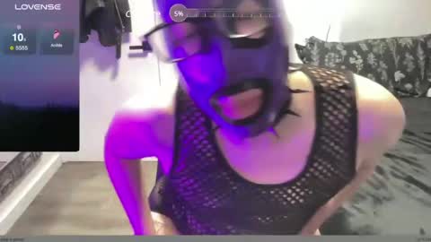 Snapshot of ftmrubbervamp chatting on 02/07/25, 11:13 FTM Rubber Model online show from 02/07/25, 11:13