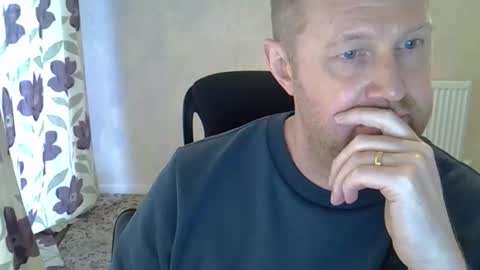 Snapshot of fuck_buddy_uk chatting on 02/25/26, 01:54 Fuck Buddy UK online show from 02/25/26, 01:54