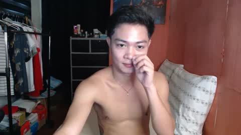 Snapshot of fuck_by_zack chatting on 02/12/25, 03:40 Zack online show from 02/12/25, 03:40