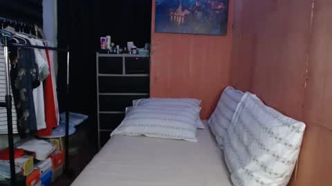 Snapshot of fuck_by_zack chatting on 02/12/25, 11:51 Zack online show from 02/12/25, 11:51