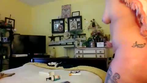 fuck_i_dunno online show from 05/20/26, 06:25