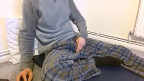 fuckbeatb online show from 11/30/25, 08:57