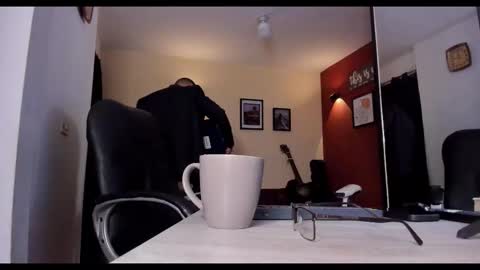 SERGIO THE SEX LAWYER online show from 03/05/26, 02:51