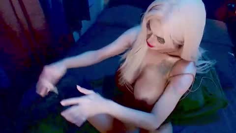 QUEEN OF COMMAND and CUMDUNGEON9 online show from 06/25/26, 06:51