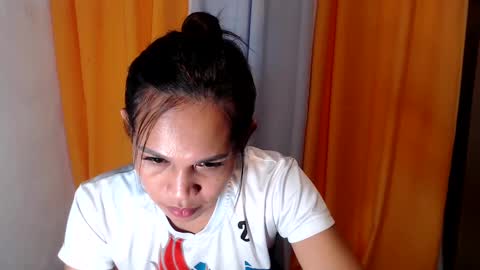 Snapshot of fuckingmonna chatting on 02/07/25, 06:03 fuckingmonna online show from 02/07/25, 06:03