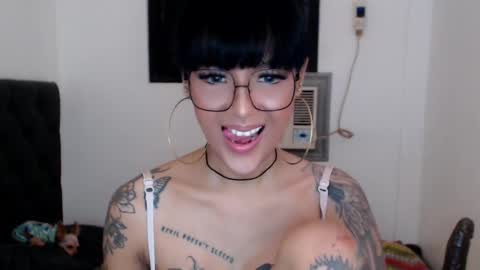 Snapshot of fuckingprincessanna chatting on 12/20/25, 12:01 Princess Anna online show from 12/20/25, 12:01