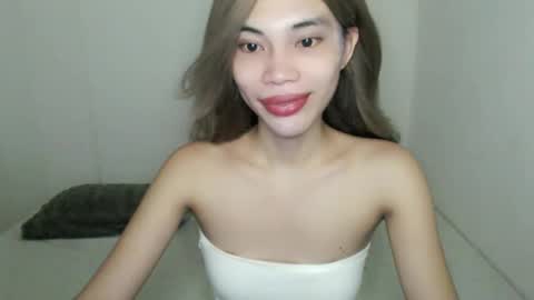 fuckingsexy143 online show from 10/13/25, 01:49