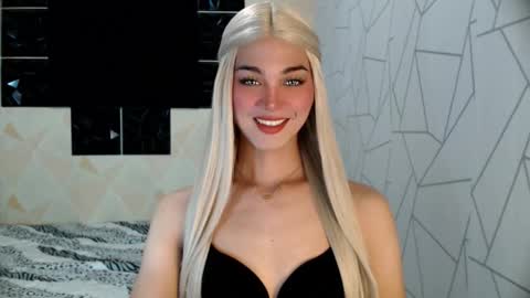 MISS IVANA online show from 01/14/26, 02:06