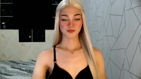 MISS IVANA online show from 01/14/26, 11:42