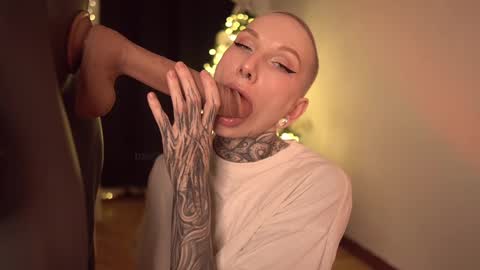 Eva         all my links   online show from 12/22/24, 02:16