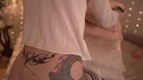 Eva         all my links   online show from 01/17/26, 01:27