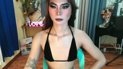 Snapshot of fuckingtransangel chatting on 06/21/26, 02:14 ANGELICA FOX online show from 06/21/26, 02:14