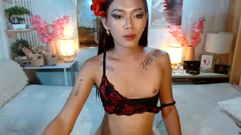 Snapshot of fuckme811826 chatting on 06/03/26, 02:33 fuckme811826 online show from 06/03/26, 02:33