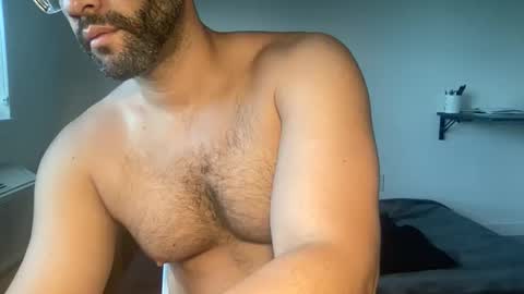 Snapshot of fuckyeahcoach chatting on 05/14/26, 08:26 Muscle Bear Jock in Training online show from 05/14/26, 08:26
