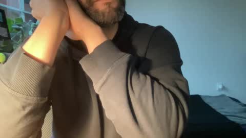 Snapshot of fuckyeahcoach chatting on 05/21/26, 11:12 Muscle Bear Jock in Training online show from 05/21/26, 11:12