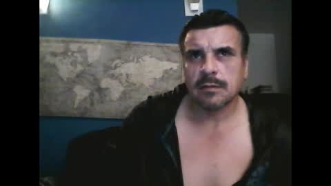 fuego1ento22 online show from 09/30/25, 10:42