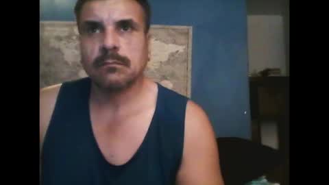 fuego1ento22 online show from 10/14/25, 07:53