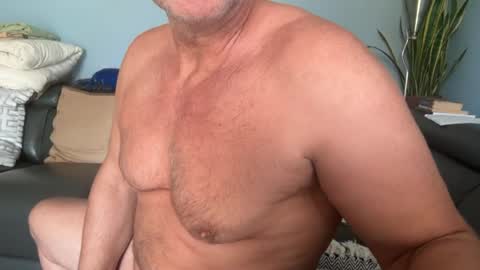 Snapshot of fuertecock chatting on 07/27/26, 01:23 Gregorio online show from 07/27/26, 01:23