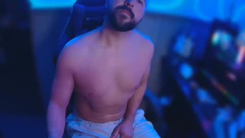 Snapshot of fufupop chatting on 10/05/25, 08:56 fufupop online show from 10/05/25, 08:56