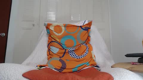 Snapshot of full_milo chatting on 12/04/24, 04:32 Andres. online show from 12/04/24, 04:32