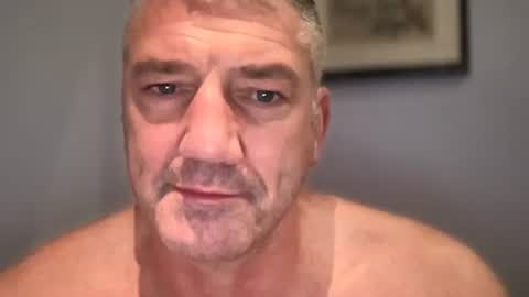 fullback_15 online show from 11/02/25, 01:46