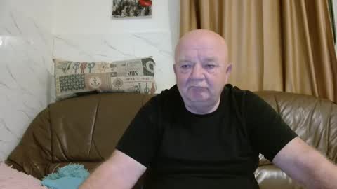 fullballs6 online show from 05/01/26, 01:21