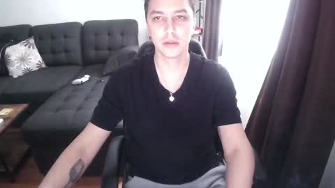 Snapshot of fululandready chatting on 12/30/24, 08:04 fullandready online show from 12/30/24, 08:04