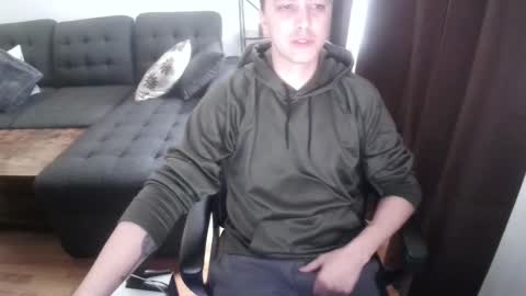 Snapshot of fululandready chatting on 02/13/25, 05:22 fullandready online show from 02/13/25, 05:22