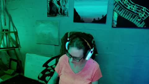 Snapshot of funafterdark13 chatting on 01/12/25, 02:24 Princess Nellie Captain Simon online show from 01/12/25, 02:24