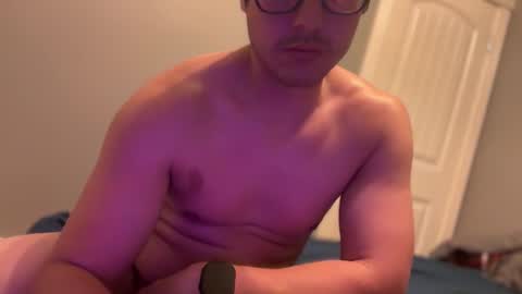 Snapshot of funguy7723 chatting on 10/27/25, 01:37 funguy7723 online show from 10/27/25, 01:37