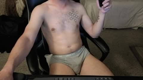 Snapshot of funkyfrank69 chatting on 06/05/26, 03:24 funkyfrank69 online show from 06/05/26, 03:24