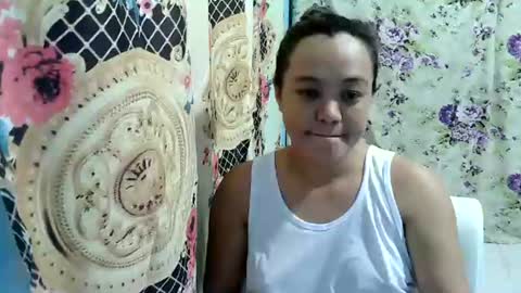 Snapshot of funluvnpinay4u chatting on 06/25/26, 09:36 MAE online show from 06/25/26, 09:36