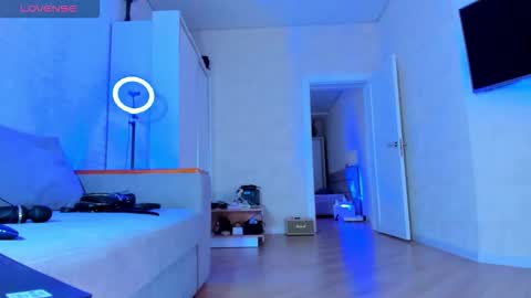 Snapshot of funny_blondi chatting on 09/20/25, 01:23 Just yours blondi 3 online show from 09/20/25, 01:23