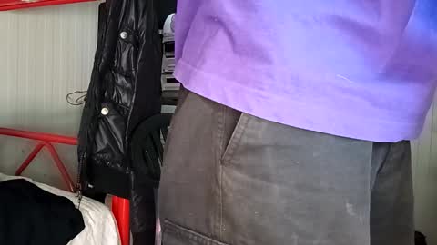 Snapshot of funny_quarantine chatting on 09/15/25, 09:42 Italian men online show from 09/15/25, 09:42