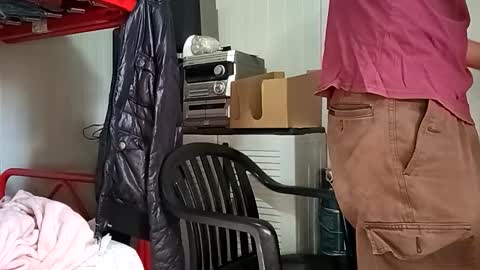 Snapshot of funny_quarantine chatting on 10/24/25, 10:22 Italian men online show from 10/24/25, 10:22