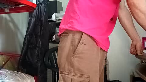 Italian men online show from 03/22/26, 08:18