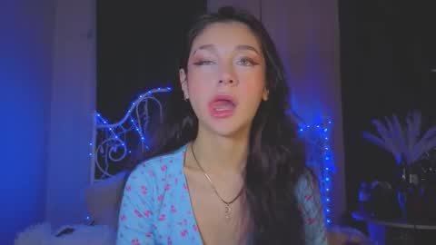 Tiffany online show from 11/21/25, 01:26