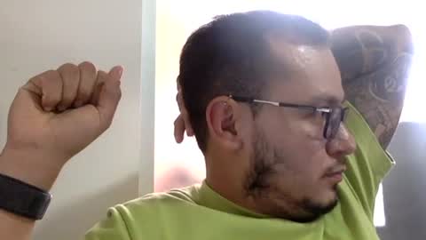 Snapshot of funnyboys18 chatting on 01/28/25, 06:49 Zanty online show from 01/28/25, 06:49