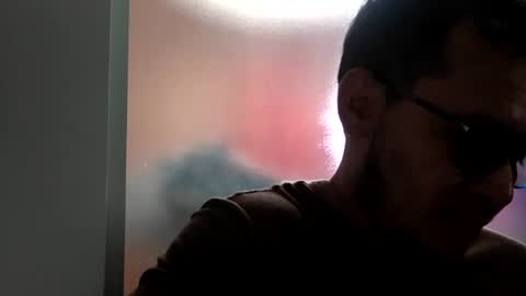 Snapshot of funnyboys18 chatting on 09/19/25, 06:19 Zanty online show from 09/19/25, 06:19