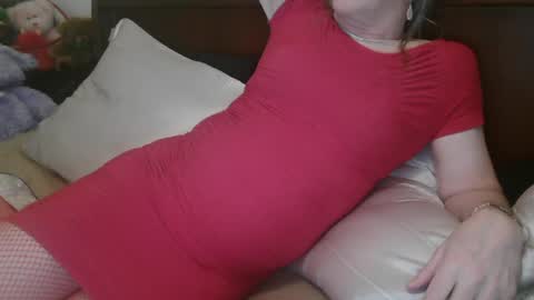 Snapshot of funtimetgirl chatting on 01/19/25, 09:44 Jessie Love online show from 01/19/25, 09:44