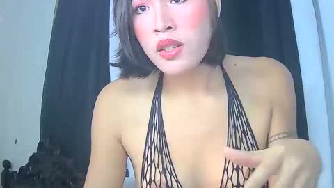 LIL LEE online show from 02/23/25, 01:46