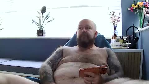 Snapshot of furrychubcub chatting on 05/22/26, 02:12 Furry online show from 05/22/26, 02:12
