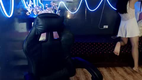 Snapshot of fuschiafucker chatting on 12/15/25, 11:36 fuschiafucker online show from 12/15/25, 11:36