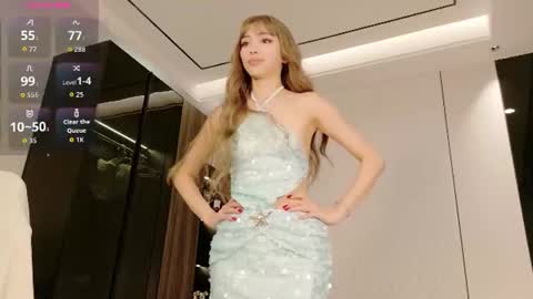 Snapshot of fuyomi chatting on 06/18/26, 11:03 Fuyomi online show from 06/18/26, 11:03