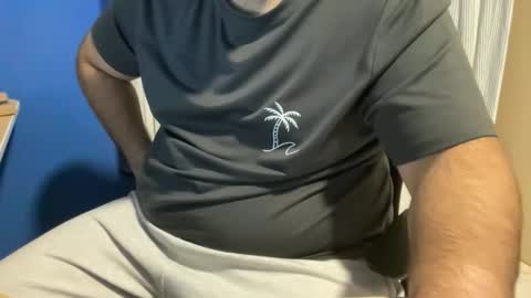 Snapshot of fuzitzu2 chatting on 09/24/25, 07:55 fuzitzu2 online show from 09/24/25, 07:55