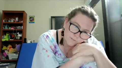 fuzzypeaches87 online show from 06/27/26, 12:04